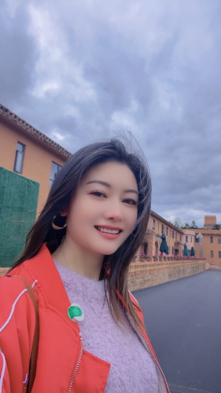 安妮的第一张照片--江门闪婚服务中心